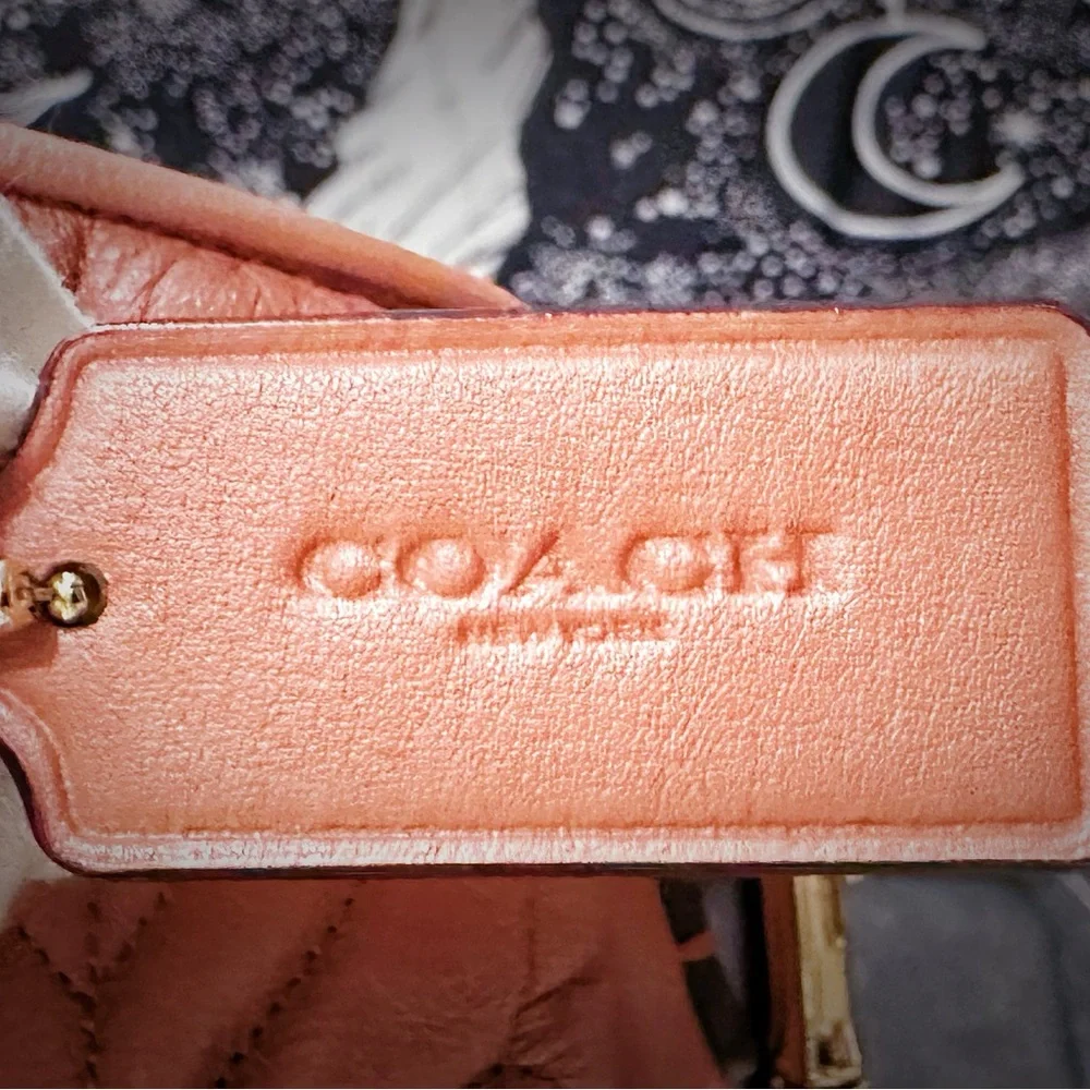 Coach soho shoulder bag Quilted Pink Satchel small crossbody bag tote bag - Picture 9 of 17